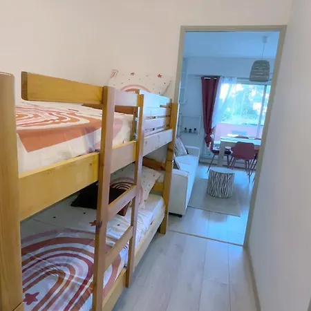 Loc4loc - Le Castel St Nicolas - *